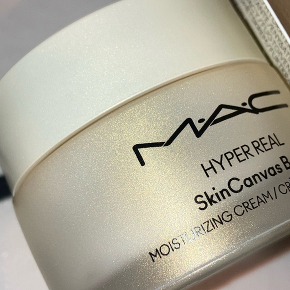 x1 MAC HYPER REAL SKIN CANVAS BALM 50ML BRAND NEW BOXED - Picture 4 of 13